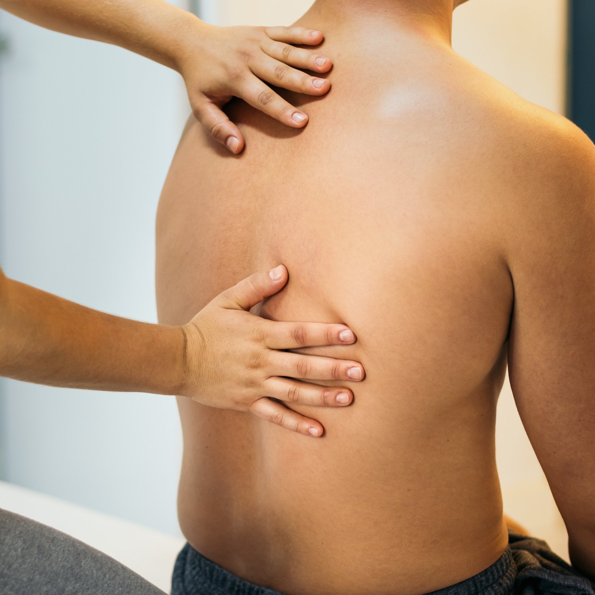 physiotherapy-clinic-back-recovery-massage-2024-02-08-19-43-11-utc